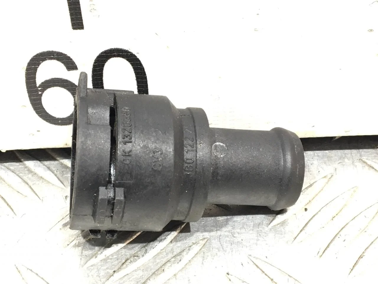 [Б/У] Фланец системы охлаждения [Код: 00652296 ]