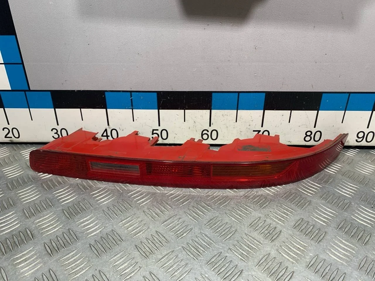 [Б/У] Фонарь задний в бампер правый Audi Q7 [Код: 00676043 ]