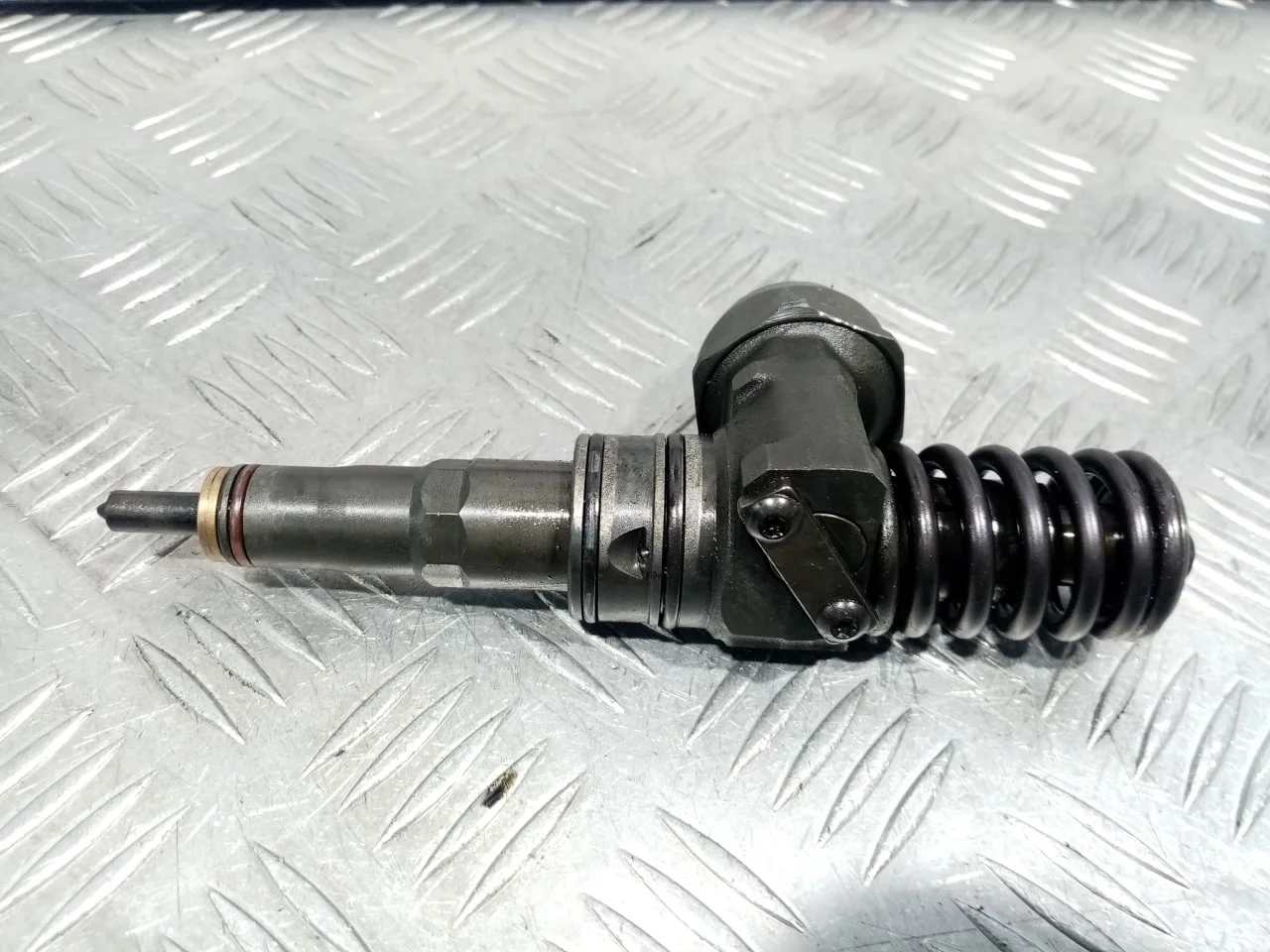 [Б/У] Форсунка дизельная электрическая [Код: 00581449 ]