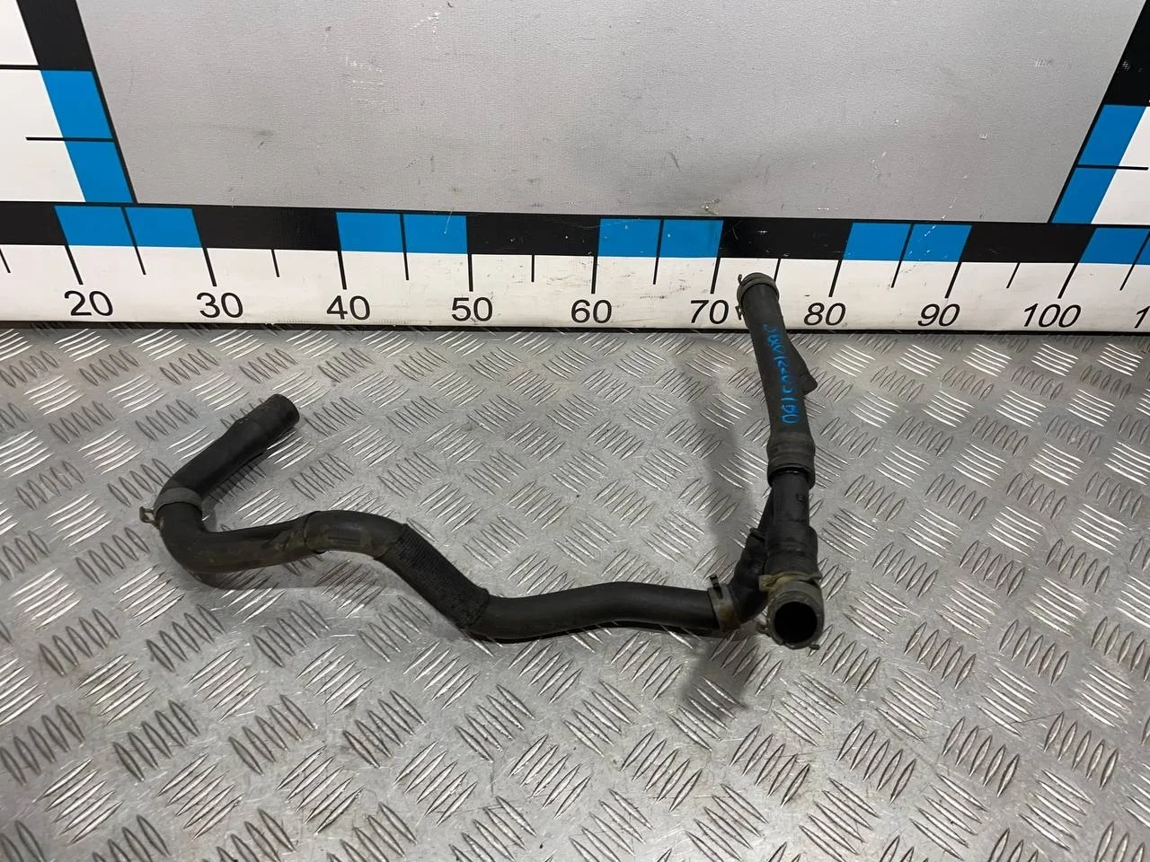 [Б/У] Шланг системы охлаждения [Код: 00643670 ]