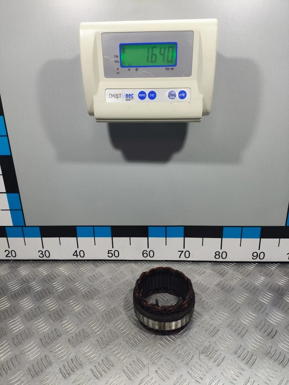 [ЧАСТЬ Б/У] Генератор 12V / 140A - Только статор генератора [Код: 00615881 ]