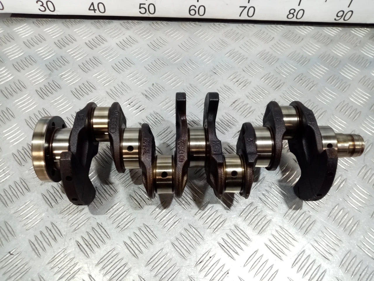 [ЧАСТЬ Б/У] Двигатель CGGA 1.4 - Коленвал [Код: 00628584 ]