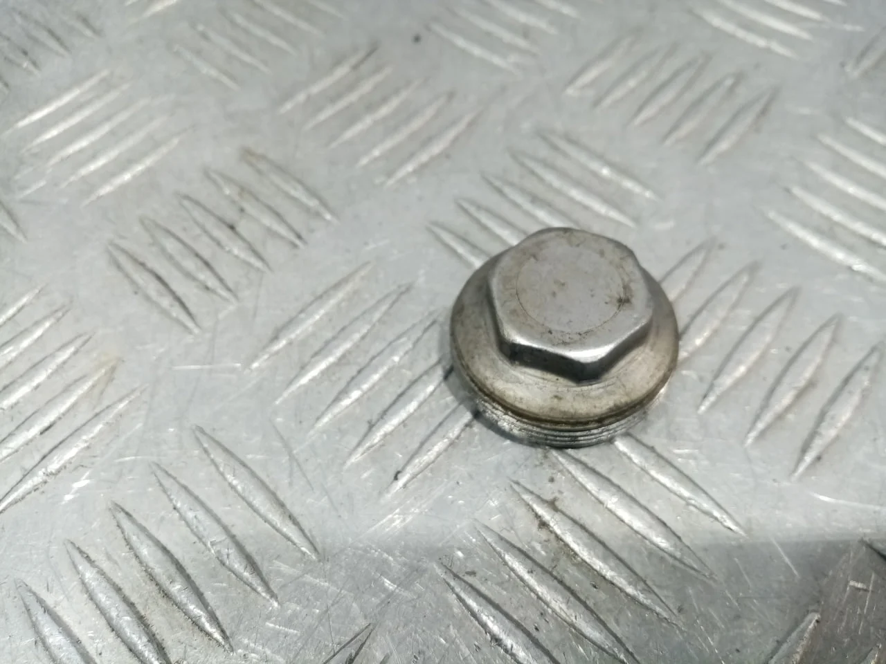 [ЧАСТЬ Б/У] Рейка рулевая VAG - (Состояние: пробка резьбовая) [ХОРОШЕЕ] [Код: 00590710 ]