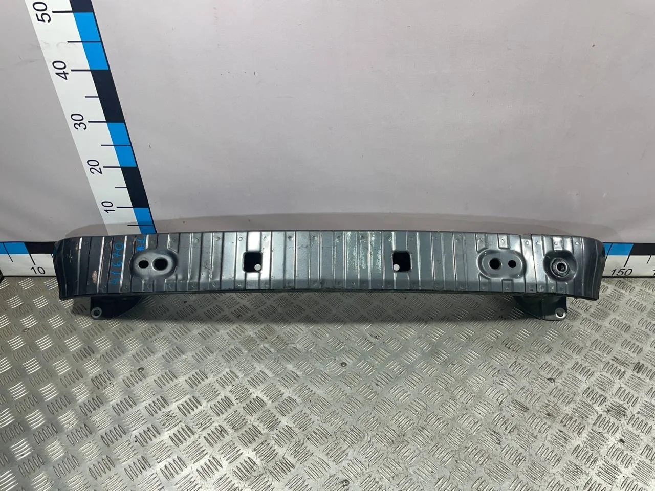 [Б/У] Усилитель заднего бампера VOLVO V50 - Металлический [Код: 00380775 ]