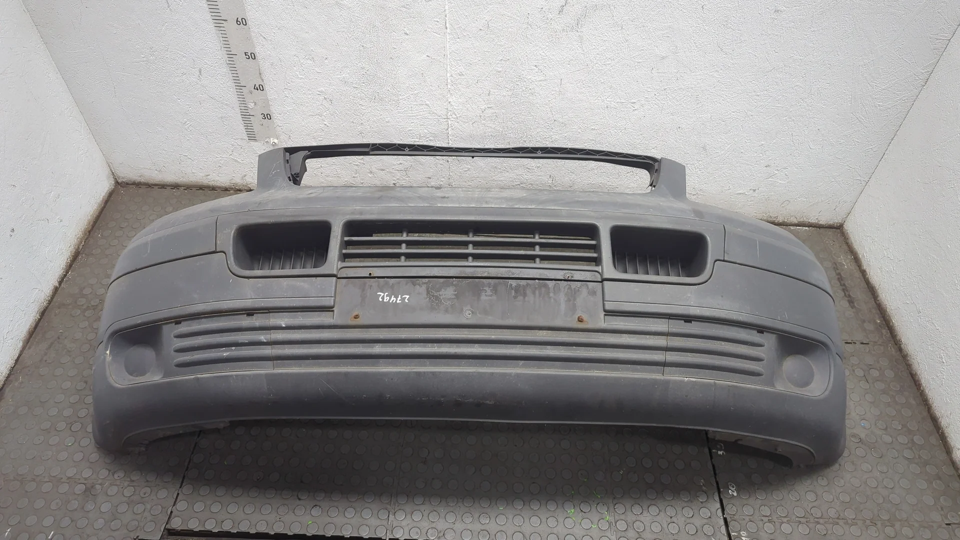 Бампер Volkswagen Transporter 5 2003-2015 КПП 5-ст.мех.(МКПП) AXC Дизель 1.9 л TDI