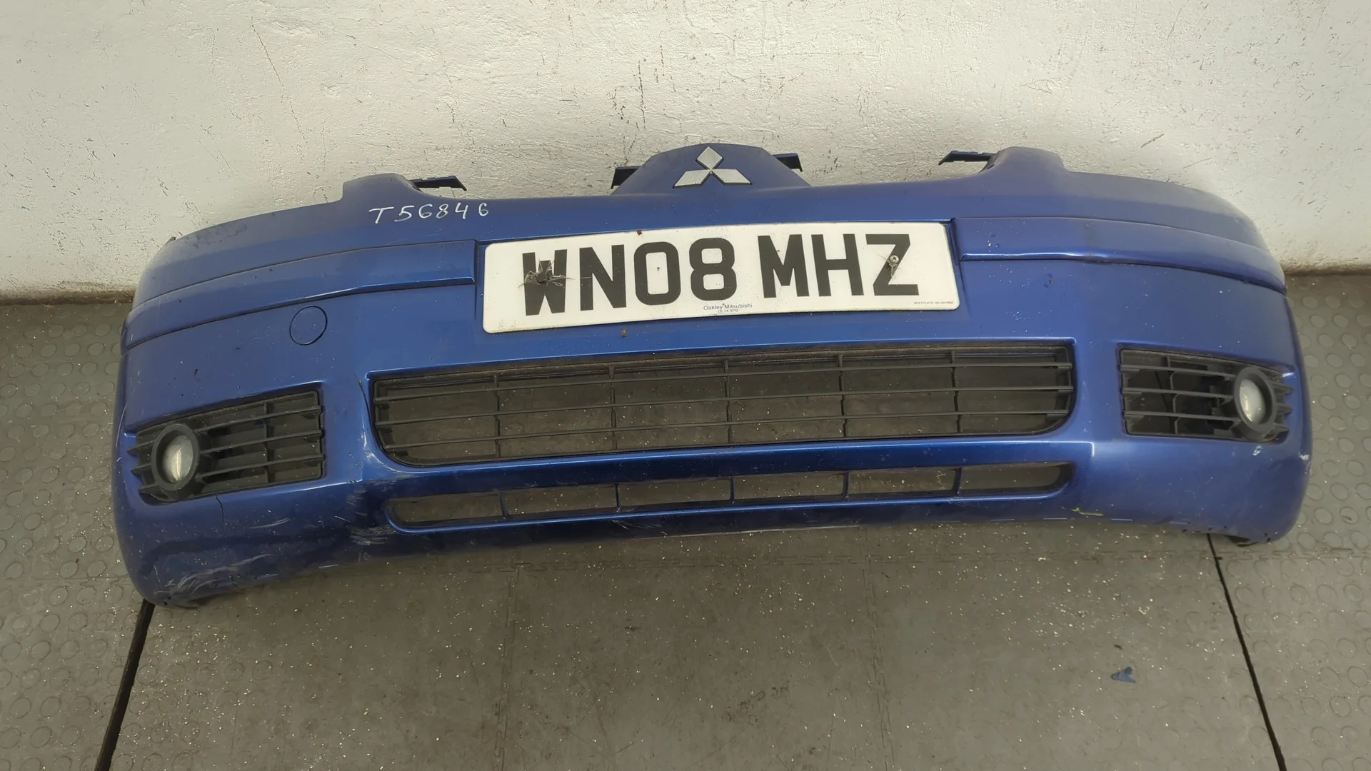 Бампер Mitsubishi Colt 2002-2012 КПП 5-ст.мех.(МКПП) 4A90 Бензин 1.3 л