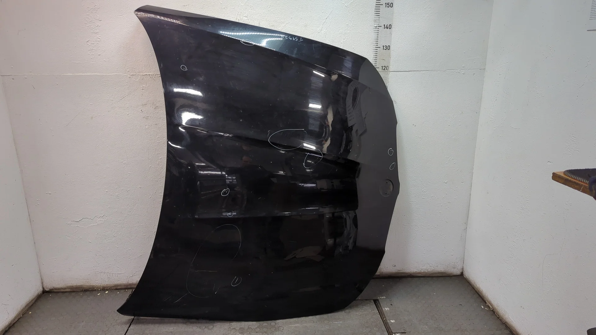 Капот BMW 3 E90, E91, E92, E93 2005-2012 КПП 6-ст.мех.(МКПП) N47D20C Дизель 2 л TDI