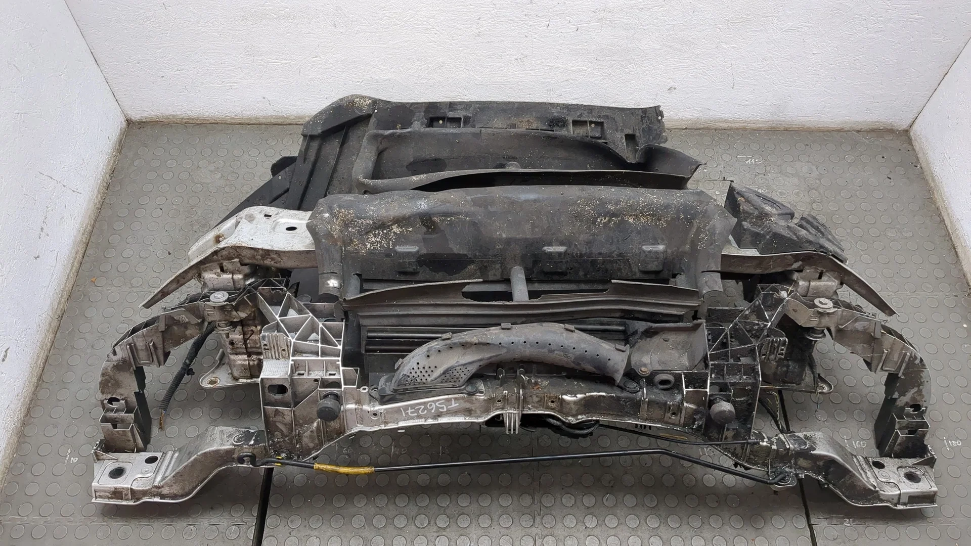 Рамка передняя (телевизор) Ford Focus 3 2011-2015 КПП 6-ст.мех.(МКПП) T1DB Дизель 1.6 л TDCI