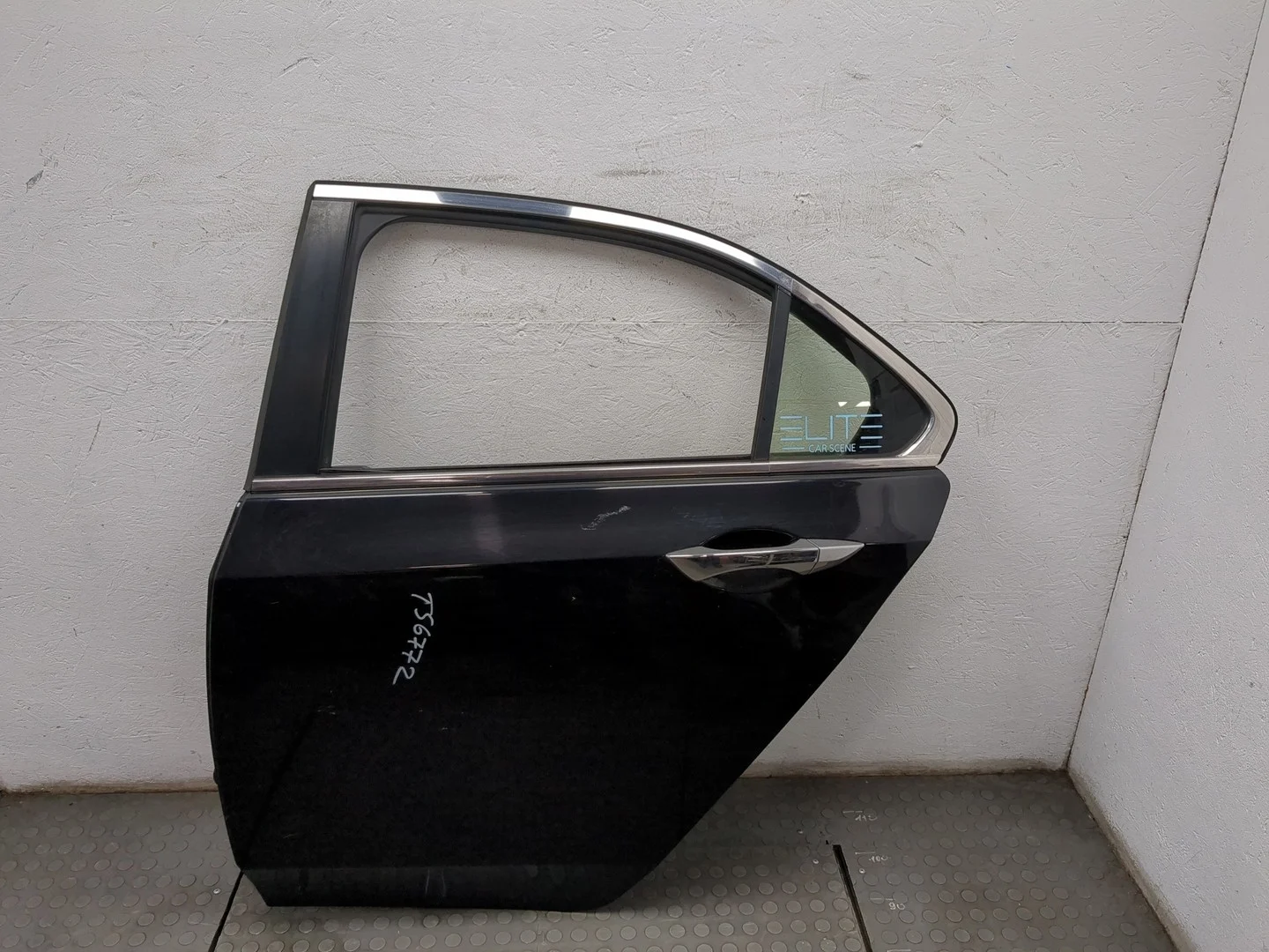 Дверь боковая (легковая) Honda Accord 8 2008-2015 КПП 6-ст.мех.(МКПП) N22B1 Дизель 2.2 л Турбо