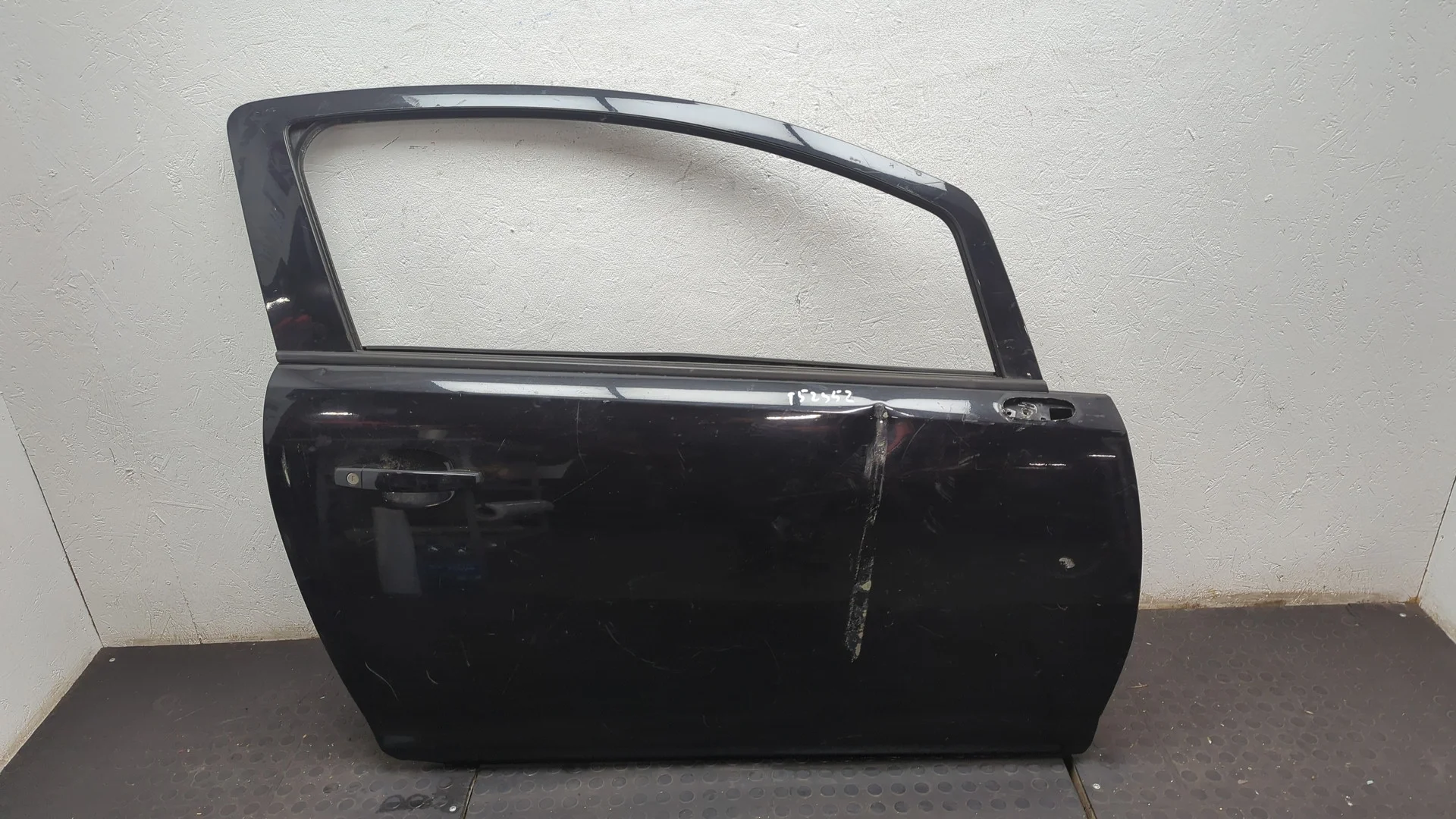 Дверь боковая (легковая) Opel Corsa D 2006-2014 КПП 5-ст.мех.(МКПП) A12XER Бензин 1.2 л Инжектор