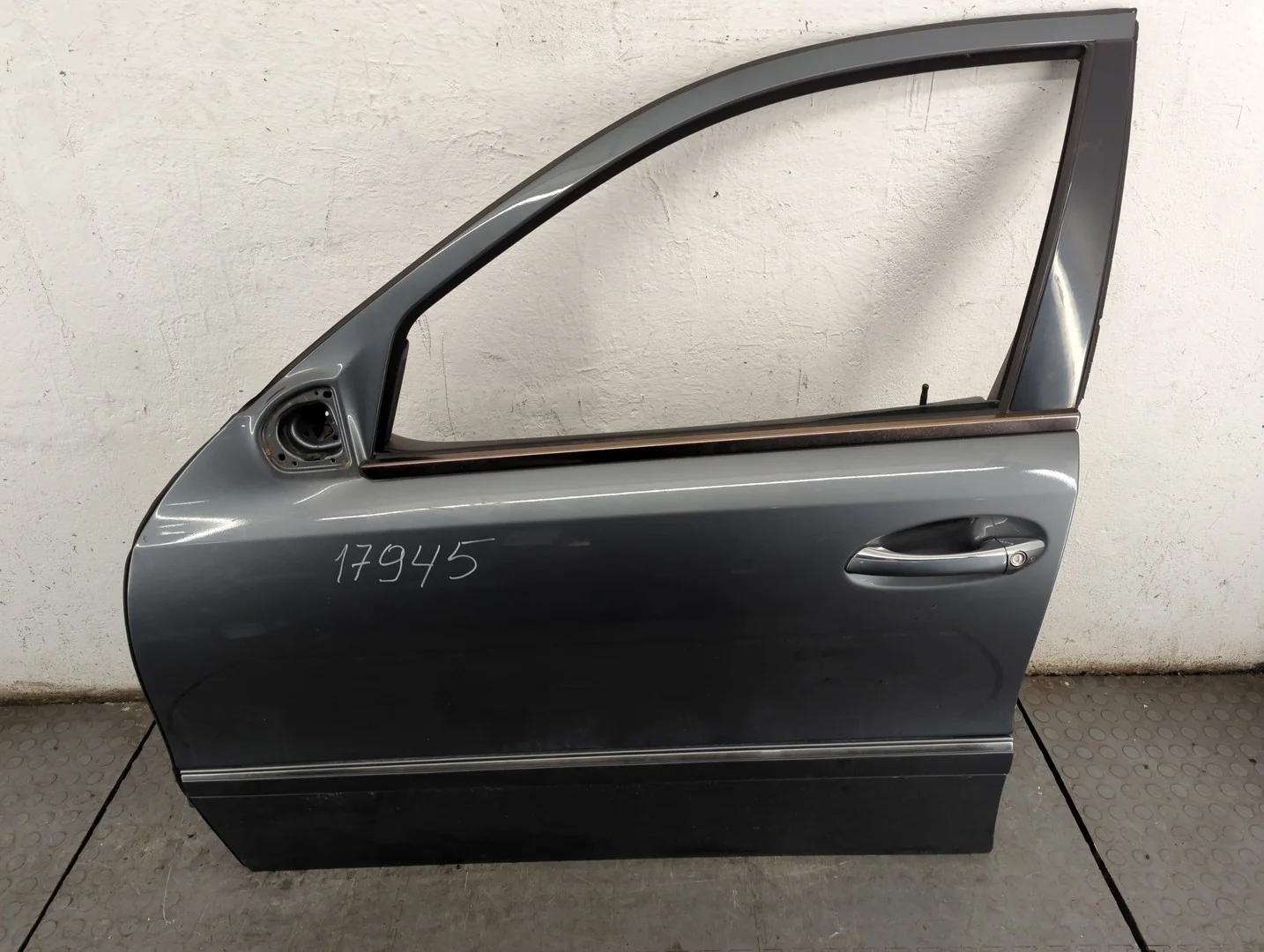 Дверь боковая (легковая) Mercedes-Benz E-Class W211 2002-2009 КПП автомат 4х4 (АКПП) M272.972 Бензин 3.5 л Инжектор