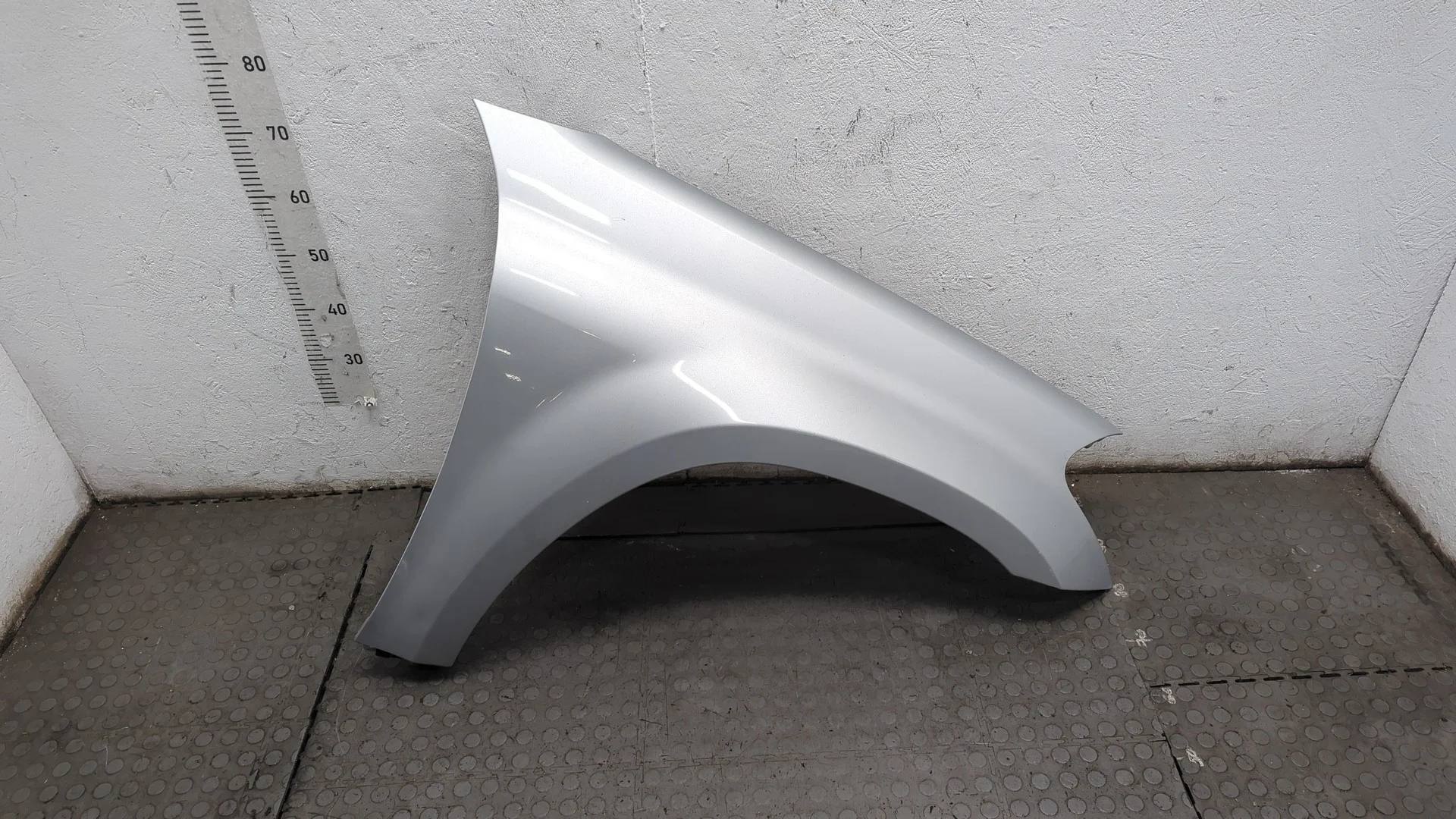 Крыло Mercedes-Benz GL-Class X164 2006-2012 КПП автомат 4х4 (АКПП) M273.923 Бензин 4.7 л Инжектор