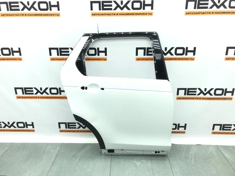 Дверь LAND ROVER Discovery Sport 2021 LR061284 L550 2.0 204DTY, задняя правая