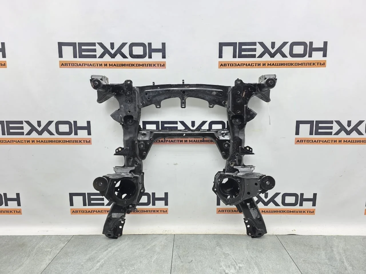 Подрамник BMW X5 2020 31106884852 G05 5.0 B57D30C, передний