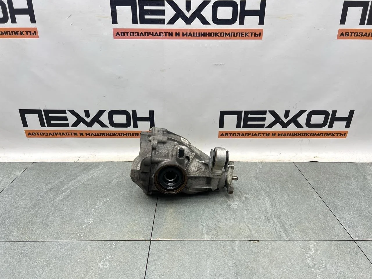 Редуктор моста MERCEDES-BENZ GLC-Class 2021 A2053506718 C253 2.0 OM654, задний