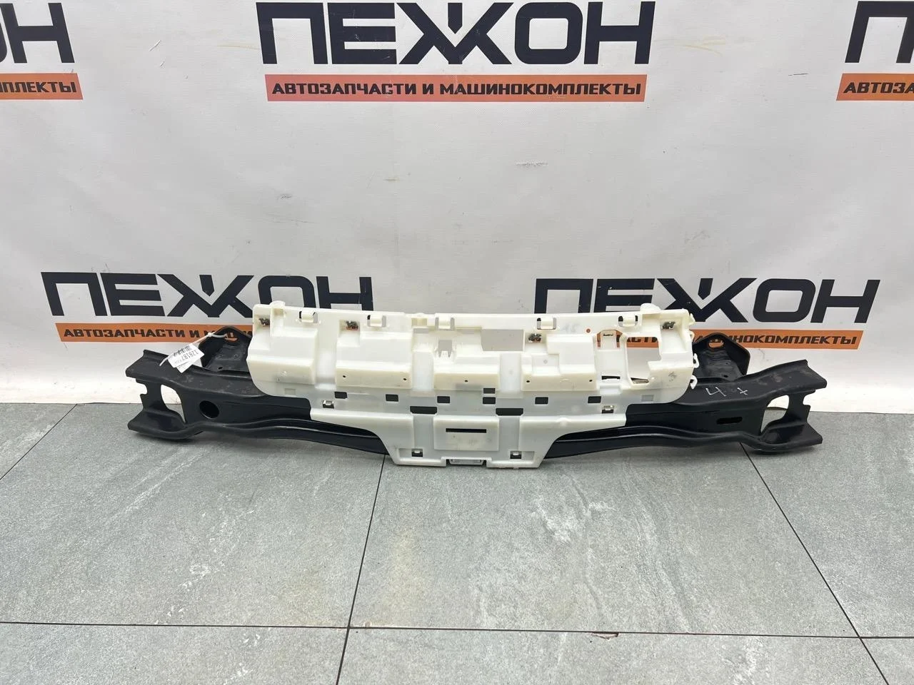 Усилитель бампера BMW 4-Series 2018 51127285542 F33 2.0 B47D20A, задний