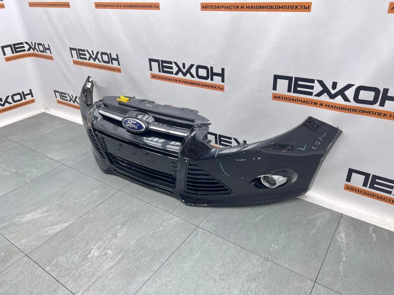 Бампер FORD FOCUS 2013 1719342 3 1.6 PNDA, передний