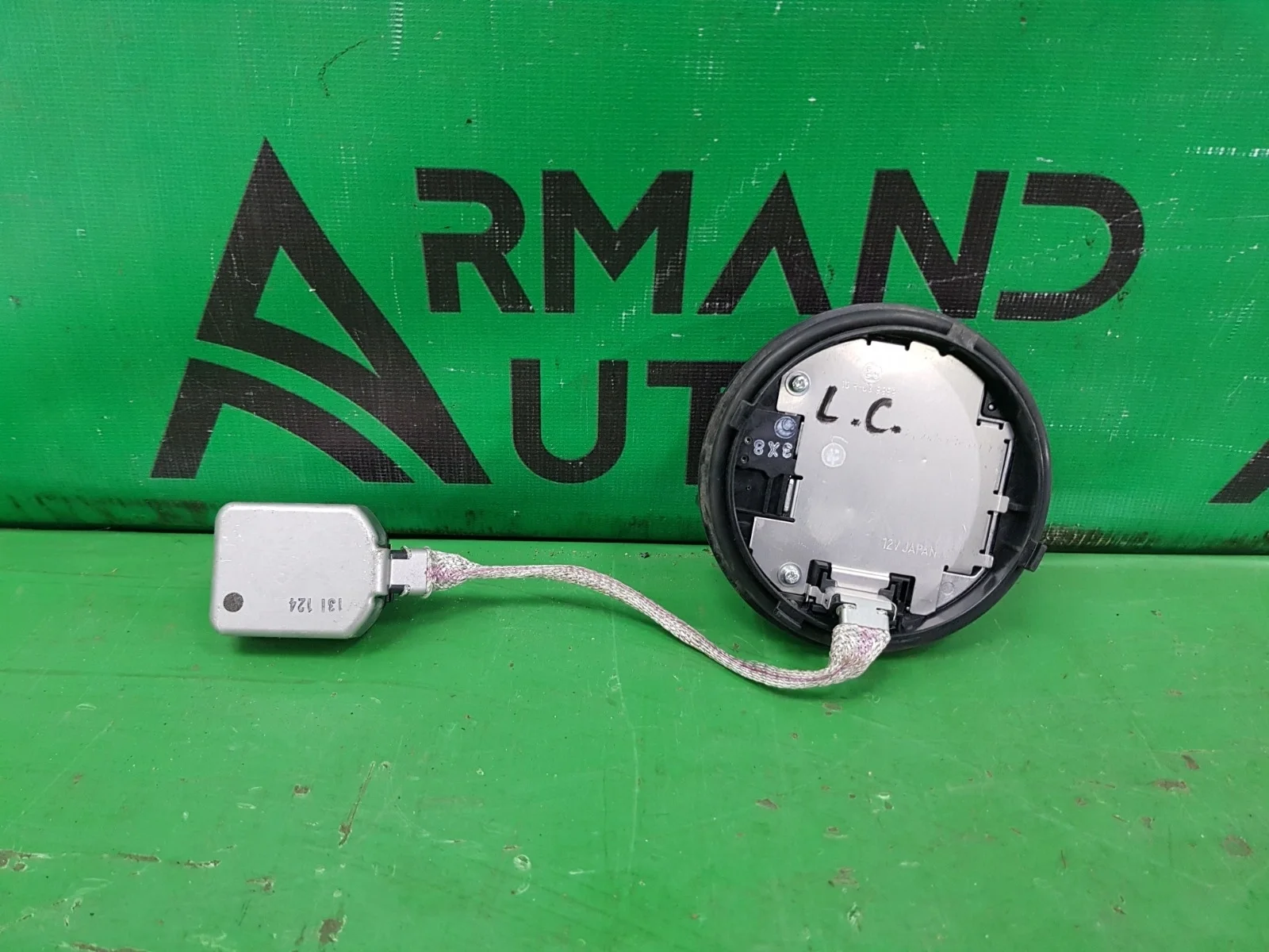 Блок розжига ксенон TOYOTA LAND CRUISER 2012-2015 200 рестайлинг