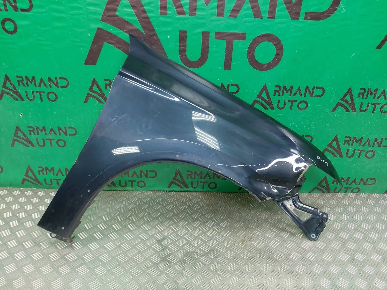 Крыло Mitsubishi Outlander 2015-нв 3