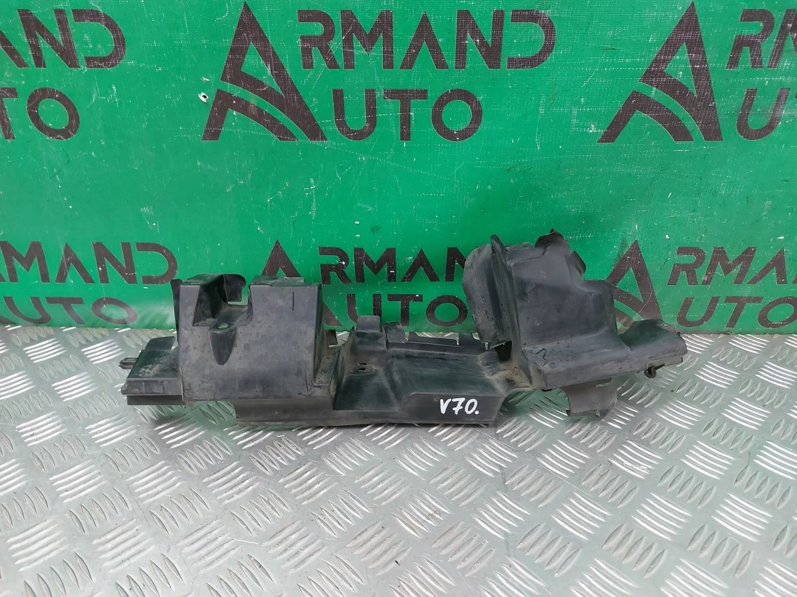 Дефлектор радиатора Toyota Camry 2017-нв 8 XV70