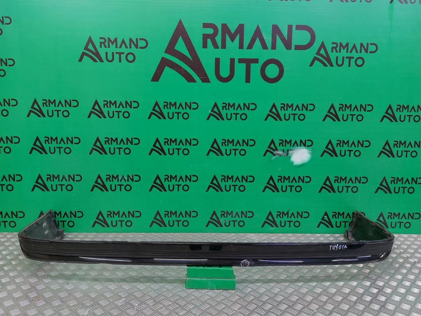 Юбка бампера Toyota Land Cruiser 2015-2021 200