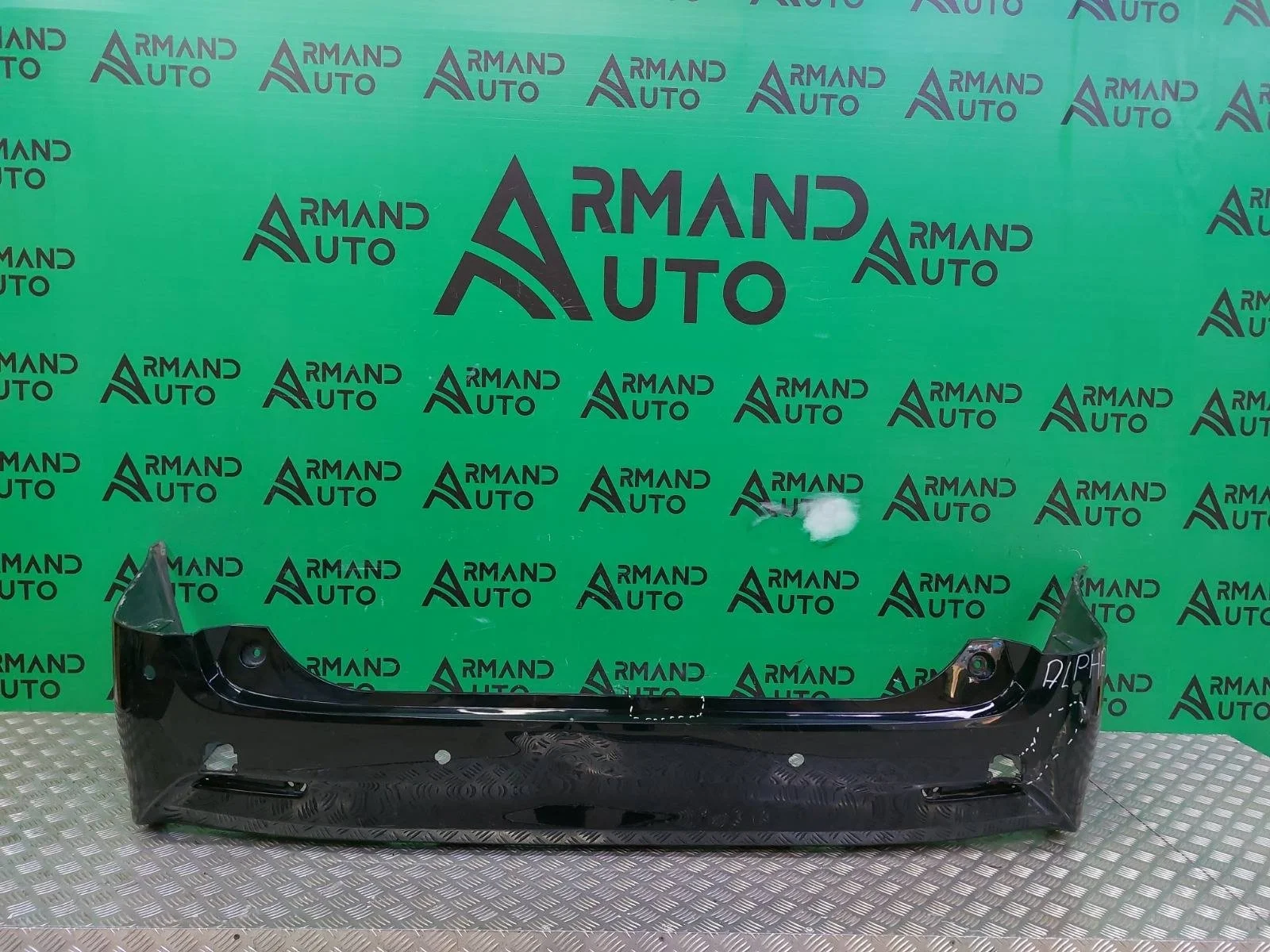 Бампер Toyota Alphard 2015-2022 3