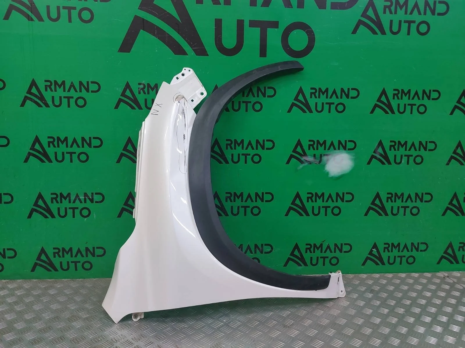 Крыло Lexus NX 2014-2021