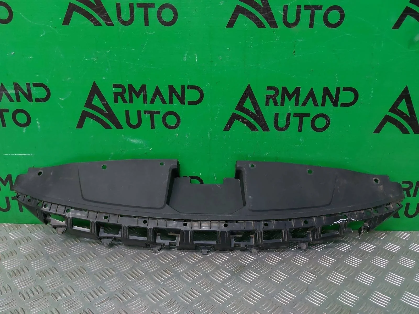 Кожух замка капота Hyundai Elantra 2015-2019 6 AD