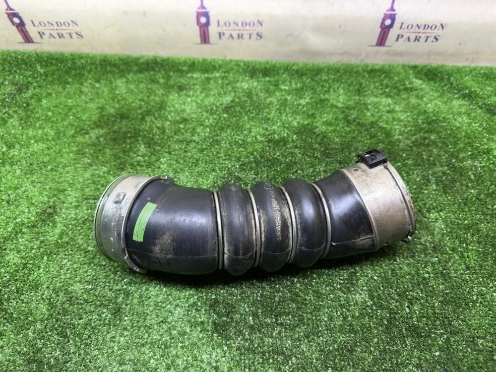 Воздуховод наддувочного воздуха BMW X5 3.0d E70