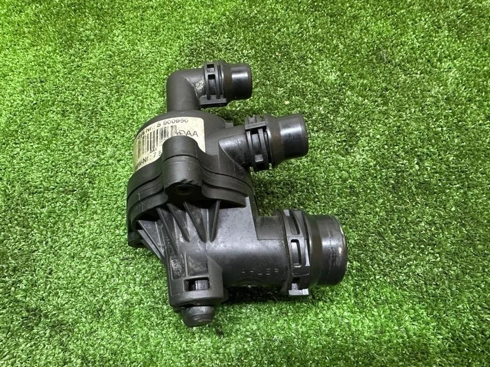 Термостат BMW 320i E90