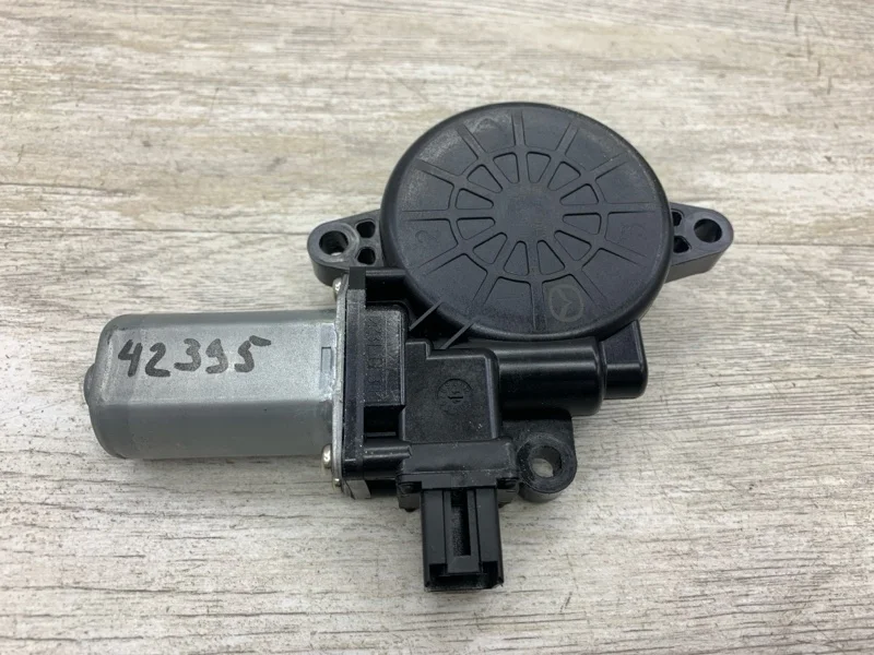 Моторчик стеклоподъемника MAZDA 3 2011 D01G5858XB ХЭТЧБЕК Y65, передний правый