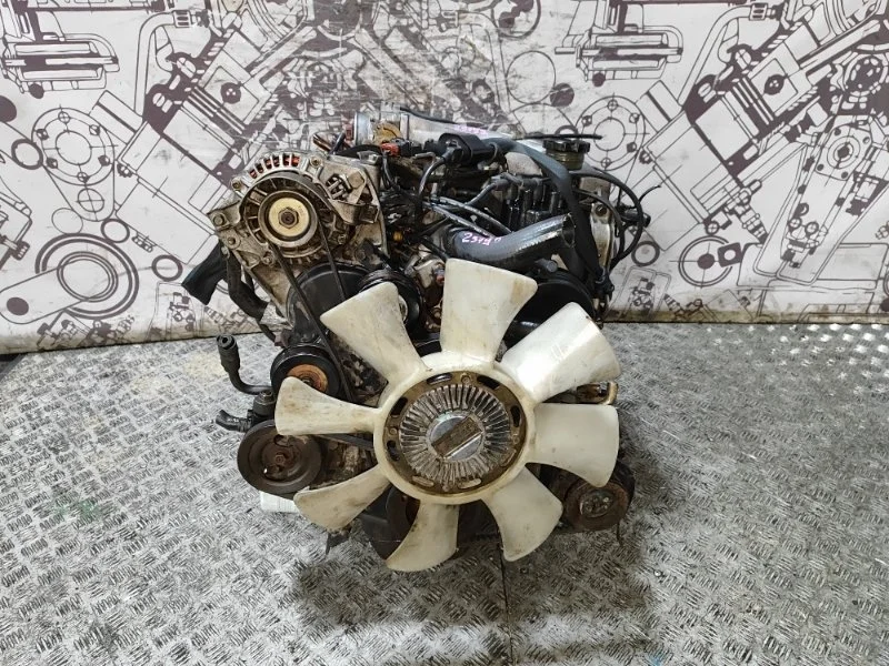 Двигатель Mitsubishi Pajero 2 98-90 MD971485 V23W 6G72