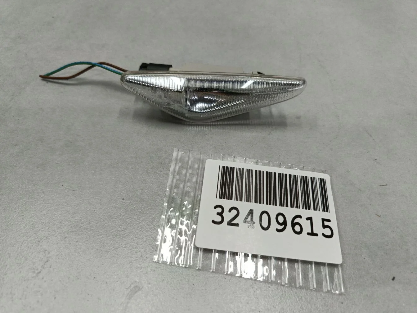 Указатель поворота в крыло левый для BMW X3 F25 2010-2017