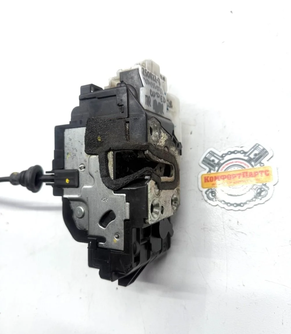 Замок двери передней правой Kia Ceed ED (2006—2010)