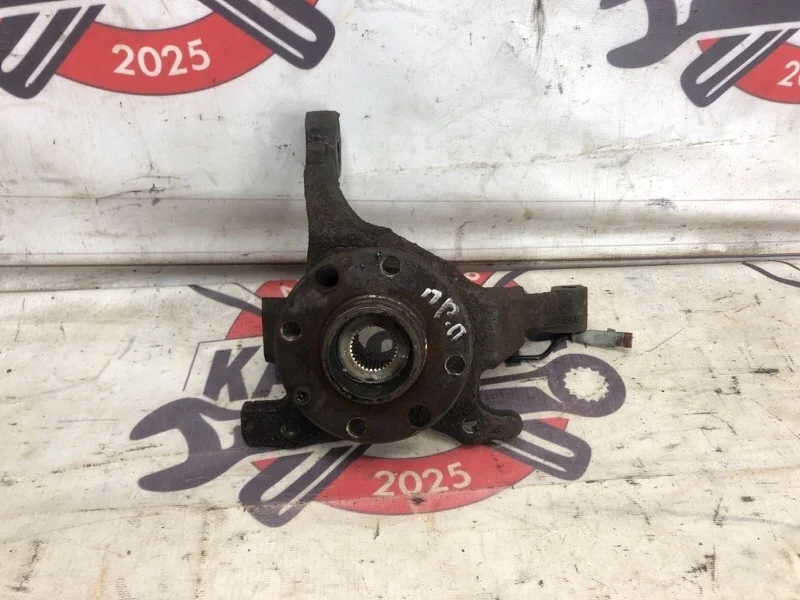 Кулак поворотный (Ступица) Opel Astra 2004 13156042 H Z14XEP, передний правый