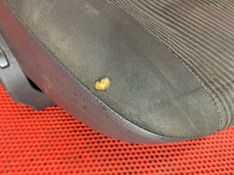 Сиденье Renault Sandero 2010 876110832R 1 B90 K7M, переднее правое