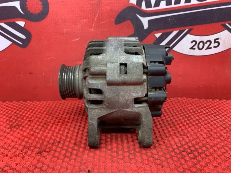 Генератор Renault Sandero 2010 8200810621 1 B90 K7M