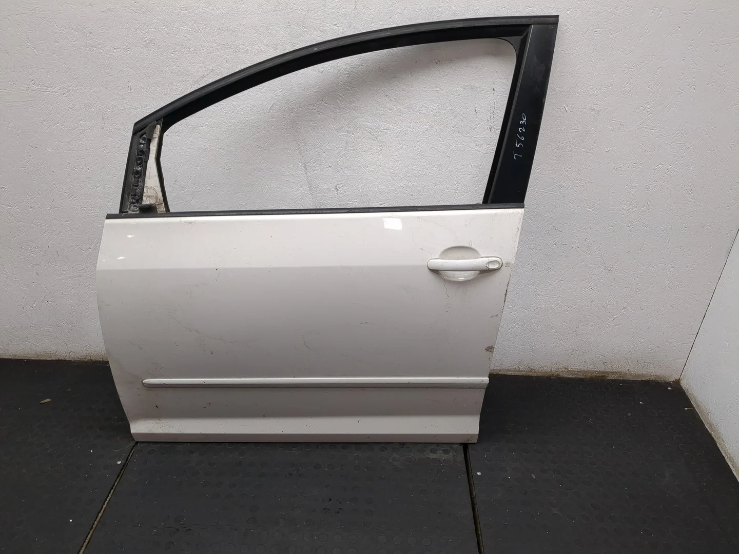 Дверь боковая (легковая) Volkswagen Golf Plus КПП 5-ст.мех.(МКПП) CAYC Дизель 1.6 л