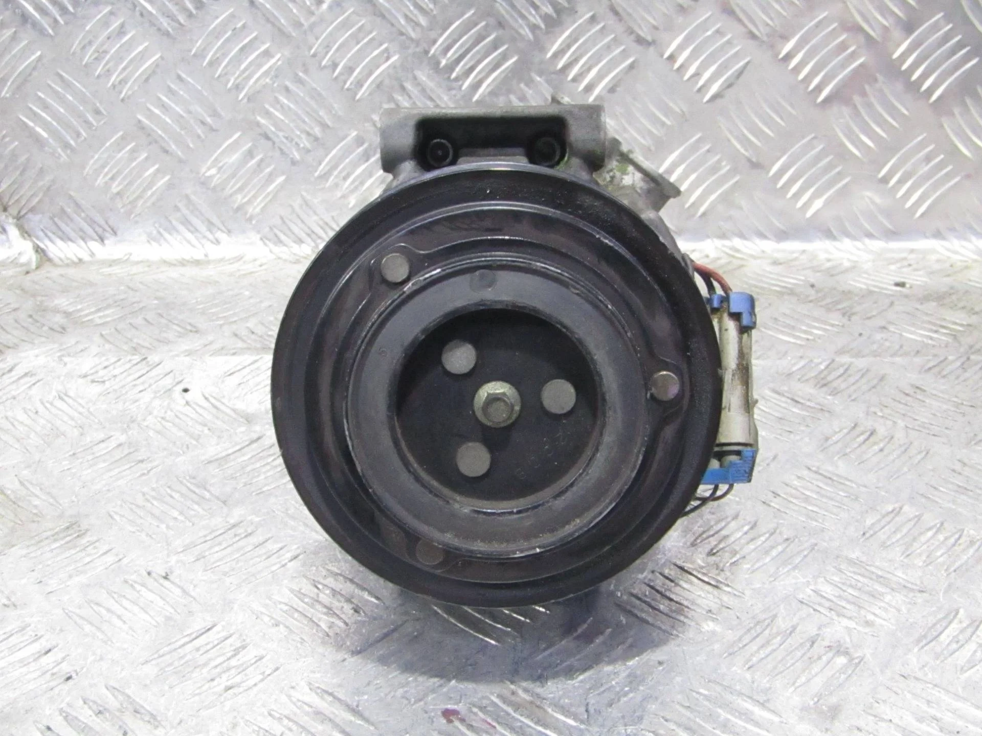 компрессор кондиционера Chevrolet Cruze J300