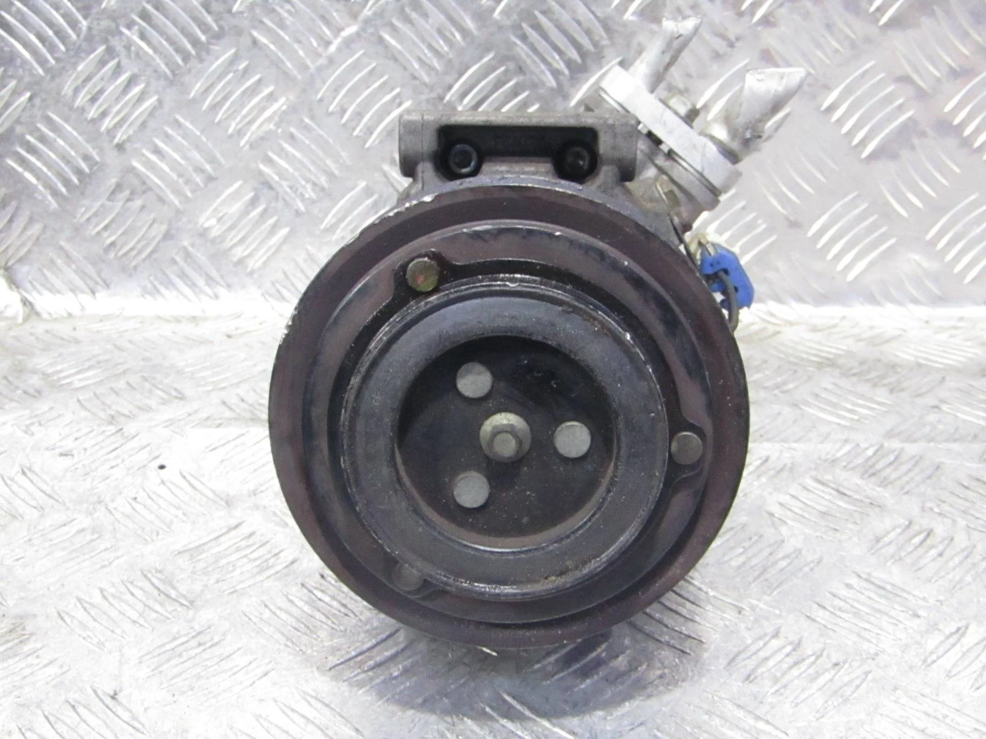 компрессор кондиционера Chevrolet Cruze J300