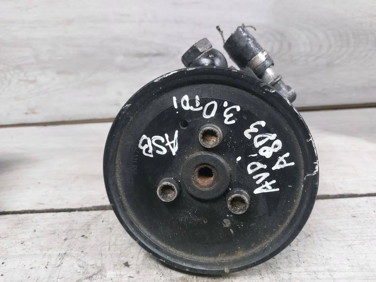 насос гидроусилителя руля Audi A6 4F/C6