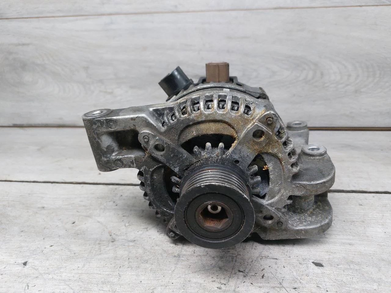 генератор Ford Focus 2