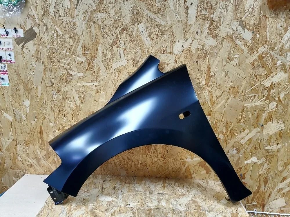 Крыло переднее левое Nissan Tiida C11 (2004—2012) 63101EL030