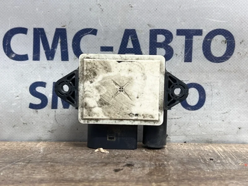 Реле свечей накала Mercedes-Benz ML 2010 A6421532279 W164 642.820