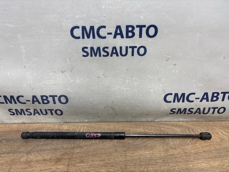 Амортизатор капота Volvo XC90 30649736 ХС90 4.4 B8444S