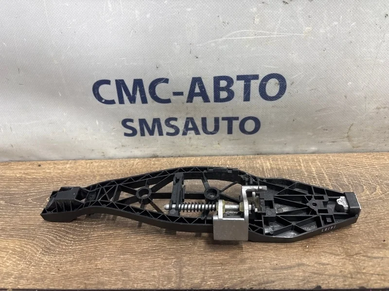 Кронштейн ручки двери Volvo XC90 31253177 ХС90 4.4 B8444S, задний левый