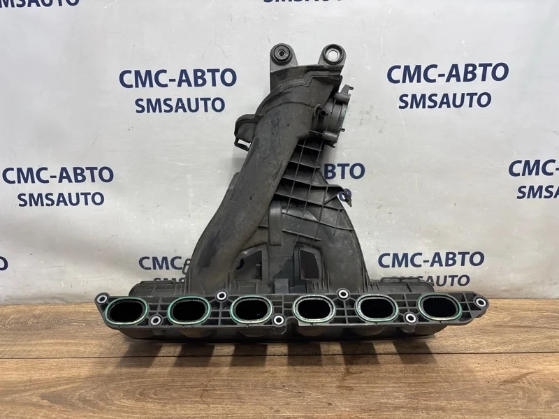 Коллектор впускной Volvo XC90 30787772 ХС90 3.2 B6324S