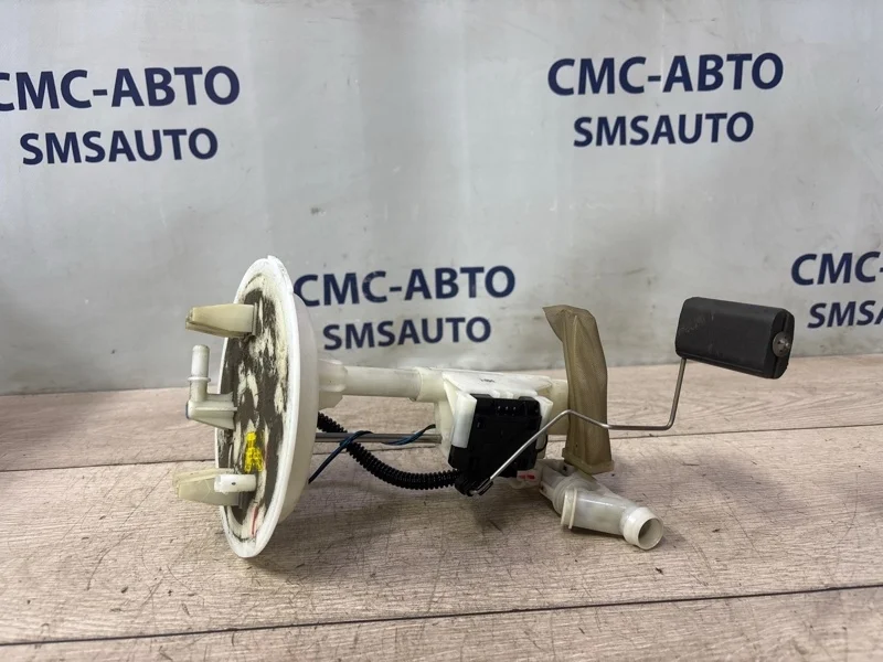 Датчик уровня топлива Mercedes-Benz ML 2012 A1664702394 W166 642.826, левый