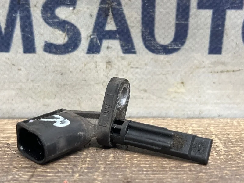 Датчик АБС ABS Audi A8 2005 4E0927803D D3 BPK, правый