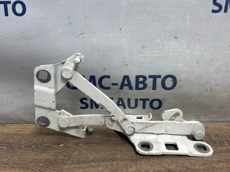 Петля капота Mercedes-Benz ML 2012 A1668800128 W166 642.826, правая